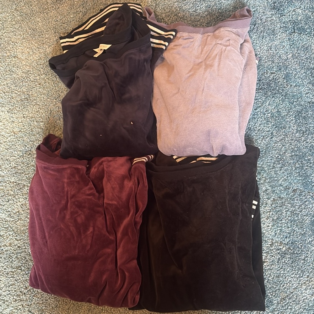 Victoria Secret Velvety Long sleeve